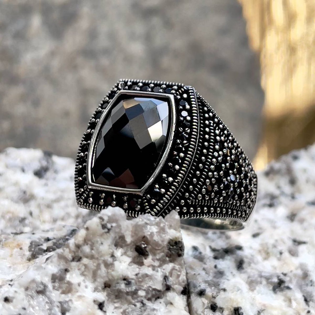 MEDsilver925's tweet photo. Серебро 925. Цена: 33 $
Камень: Чёрный Циркон.
Доставка в подарочной коробке в любую точку мира за 2-15 $ в зависимости от точки и количества изделий.
WhatsApp: +7 925 925 55 54📲
#silverring #blackstone #blackzircon #micron #silver925 #чёрныйкамень #чёрныйциркон https://t.co/oDDjwsAKLZ