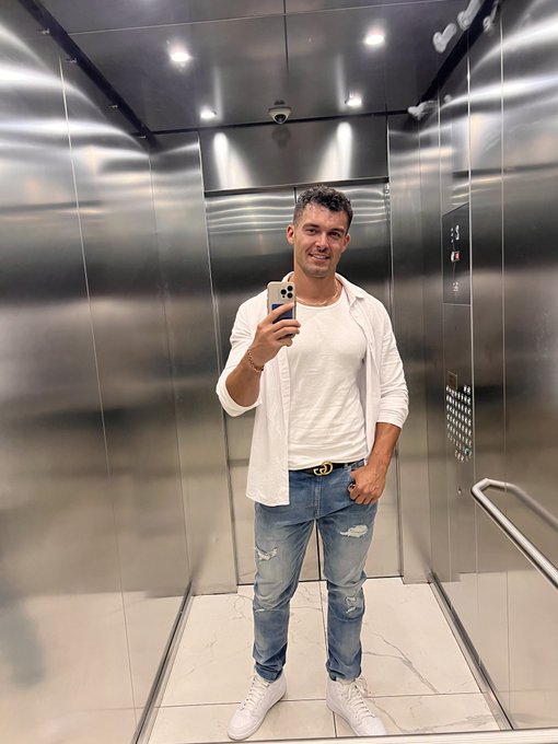 Discount today 😘😘  https://t.co/ooqgj8020v https://t.co/iyfCJyr0RG<a href="/tag/henrycavill"class="tags"><span>#henrycavill</span></a>