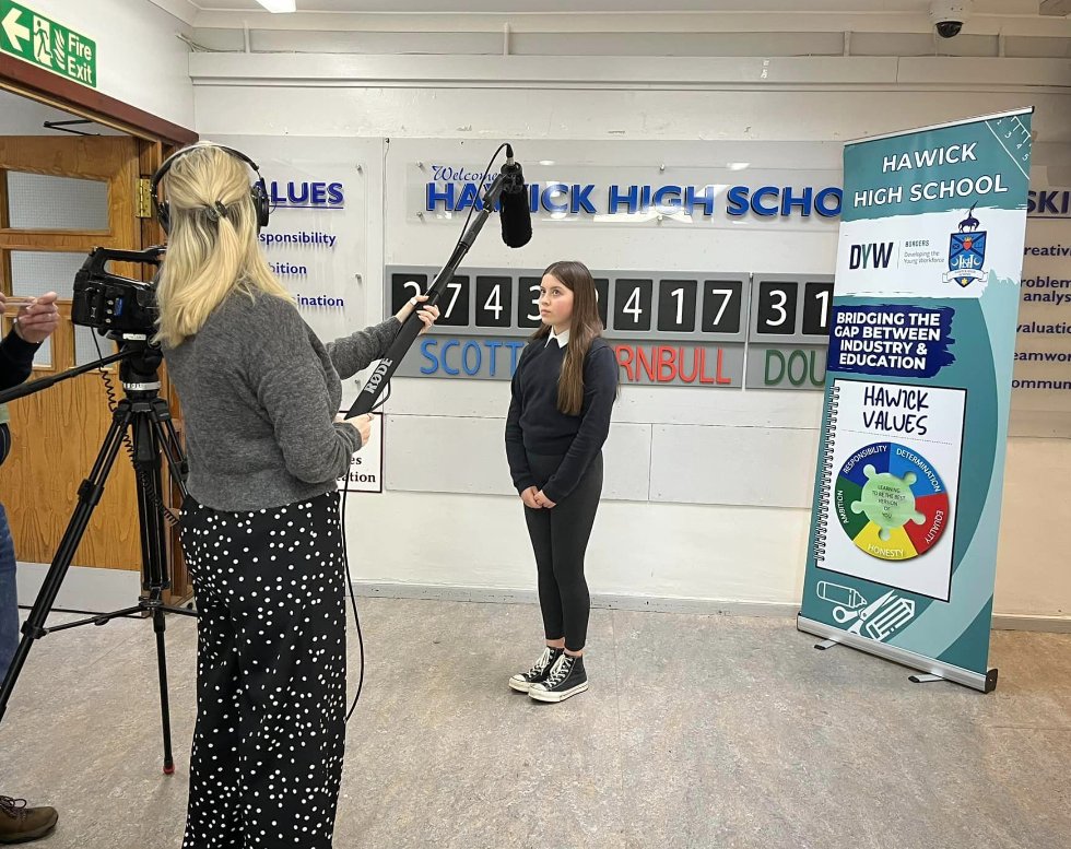 A great session was hosted with BBC News at @Hawick_HS. Their S2s, over a couple of days, took part in media workshops. They did research, location spotting, scripting, editing, podcasting, and filming. Thank you to the BBC News team!