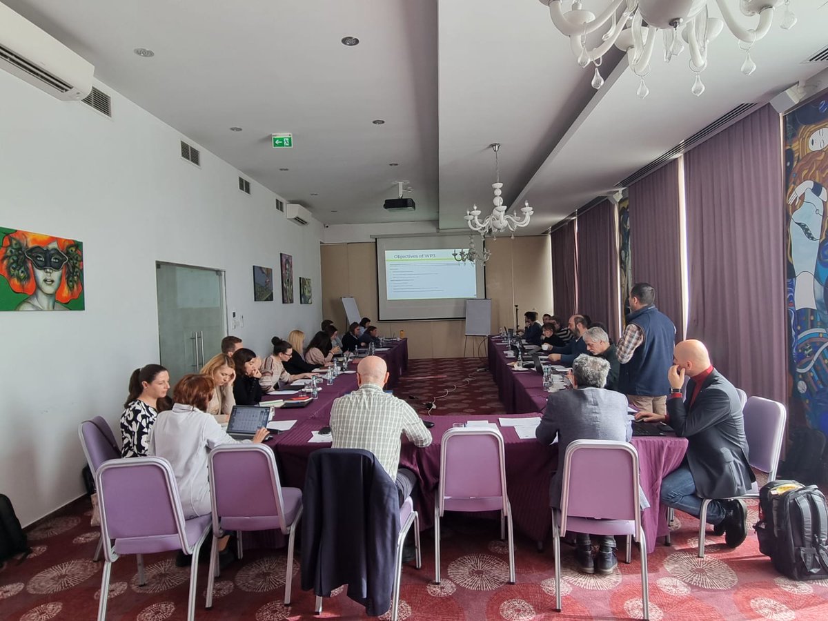 The 2nd annual meeting of the .@OptForEU @HorizonEU project started today in Bucharest.
Discussing 1st year's achievements, planning next period, exchanging ideas and also some social interactions!
From Italy, .@isafomcnr #CNR_IBE of .@DiSBAcnr  present!
.@CNRsocial_