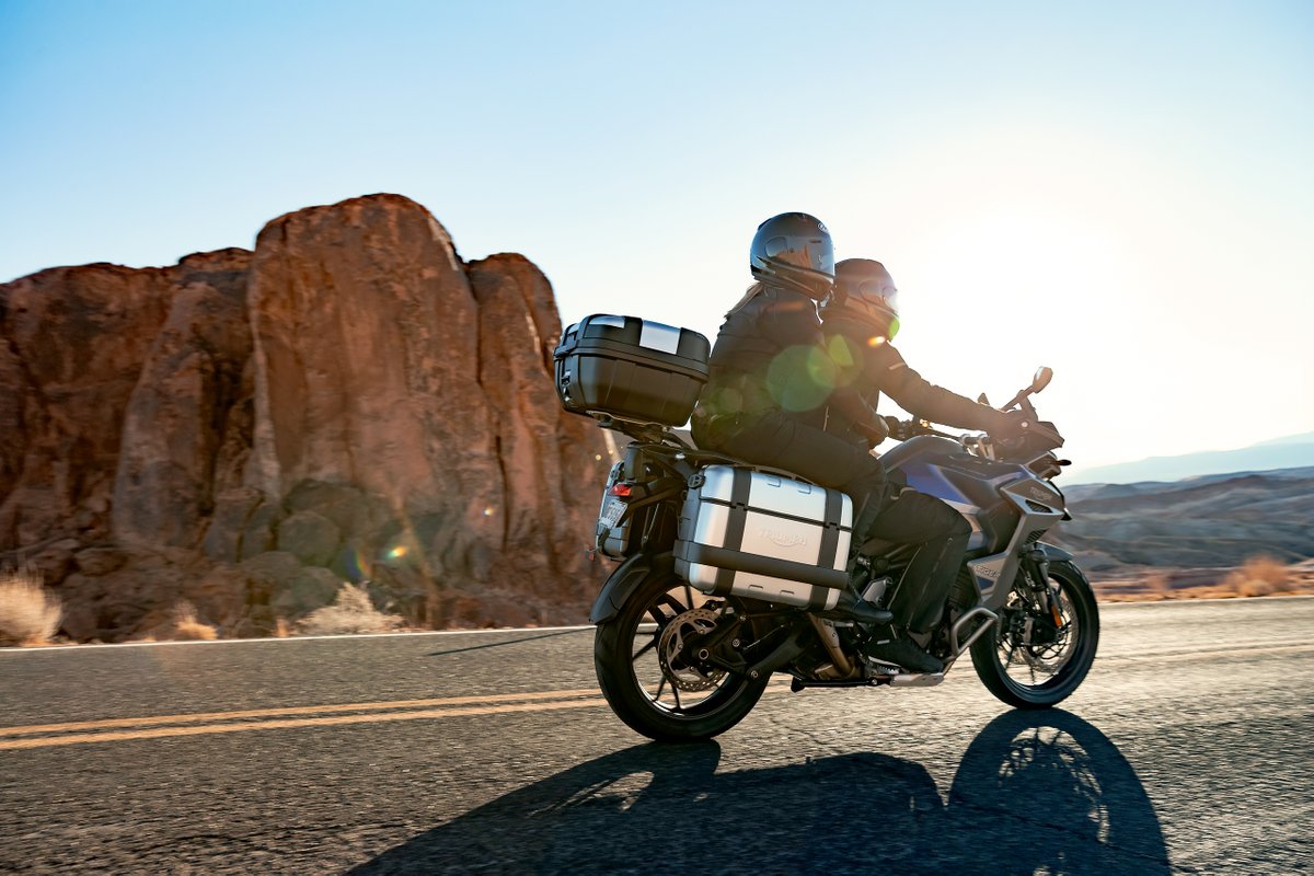 An unfaltering adventurer, the Tiger 1200 lives up to your desires with its off-roading capabilities and all-road focus 🌎 

#TriumphMotorcycles #Tiger1200 #ForTheRide #advrider #adventuremotorcycle #motorcycletour #adventurebike #adv #mototravel #offroad #bikelife #2wheellife