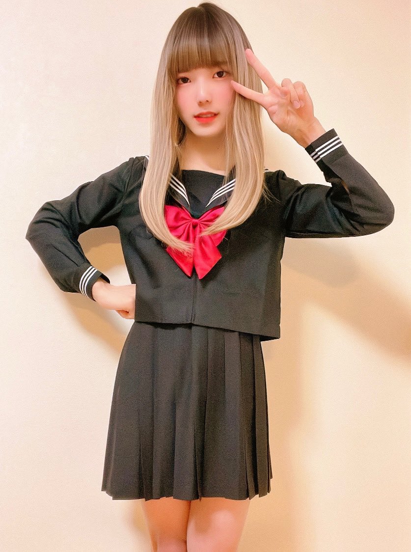 kazane__chan's tweet photo. 現役JKがセーラー服着てみました!!
#男の娘 #女装男子 https://t.co/5kl8e7Ki6G
