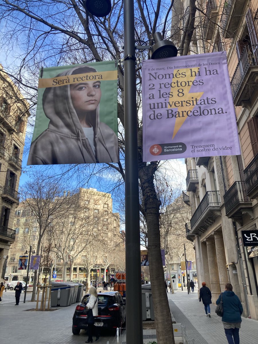 Campanya de l’Ajuntament de Barcelona contra el sostre de vidre. Només falta un cartell que diga: “Serà alcaldessa”