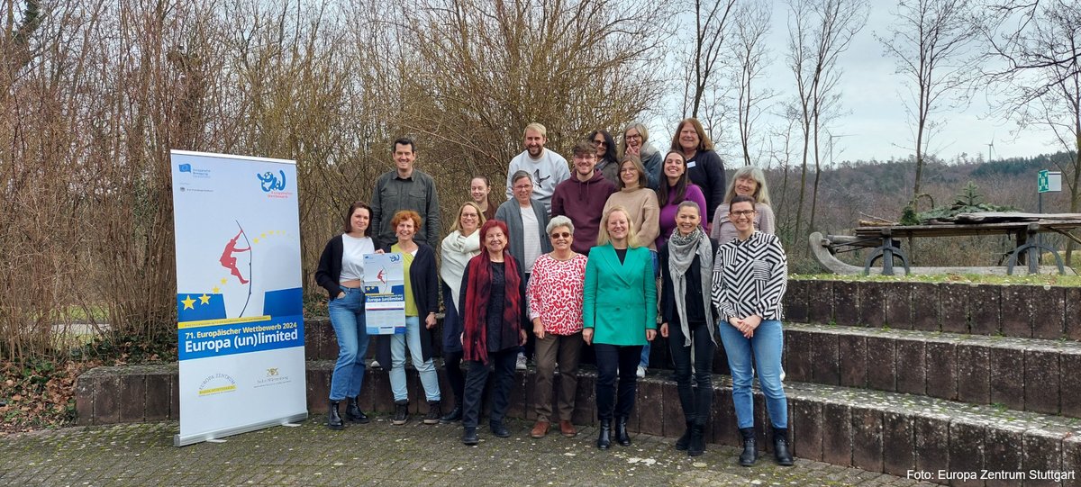 „Europa (un)limited“ – die Landesjury war von den vielfältigen Beiträgen zum #EuropäischenWettbewerb 2024 beeindruckt. 393 Landespreise &amp; 175 Nominierungen für den Bundespreis wurden an Schülerinnen &amp; Schüler vergeben. 💛lichen Glückwunsch!🇪🇺 #twlz <a href="/EBD_EW/">Europäischer Wettbewerb</a>
europaeischer-wettbewerb.de