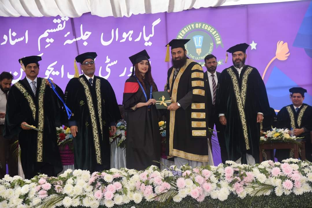ue_edu_pk's tweet photo. 11th Convocation of University of Education held at Main Campus, Township, Lahore on February 27, 2024 https://t.co/CkoiFIssct