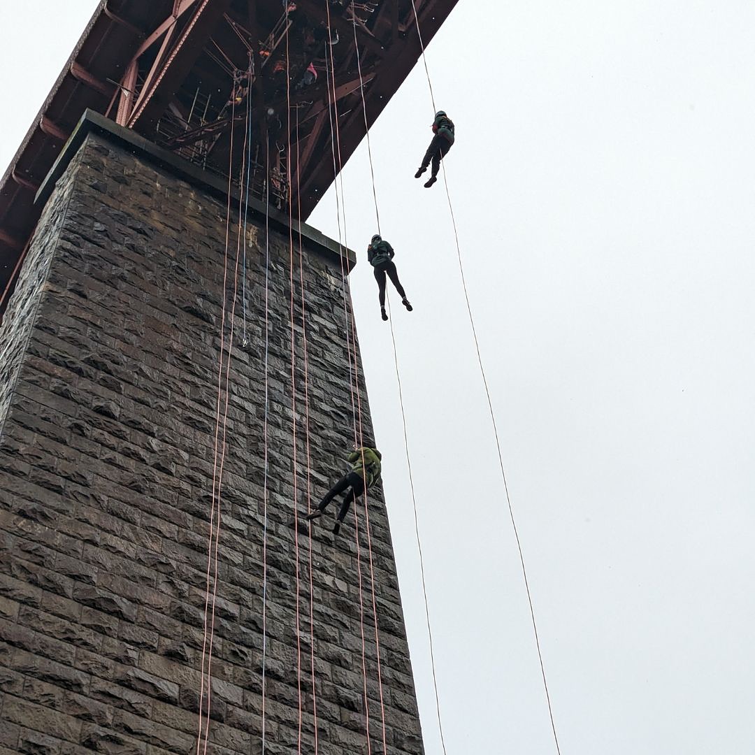 The Forth Bridge Abseil is back!
📆 Sunday 16 June 2024
📍 The Forth Bridge
👏  In aid of @chsscotland
➡️  Sign up now 👇
chss.org.uk/supportus/fund…

#ForthBridges #Abseiling #NoLifeHalfLived