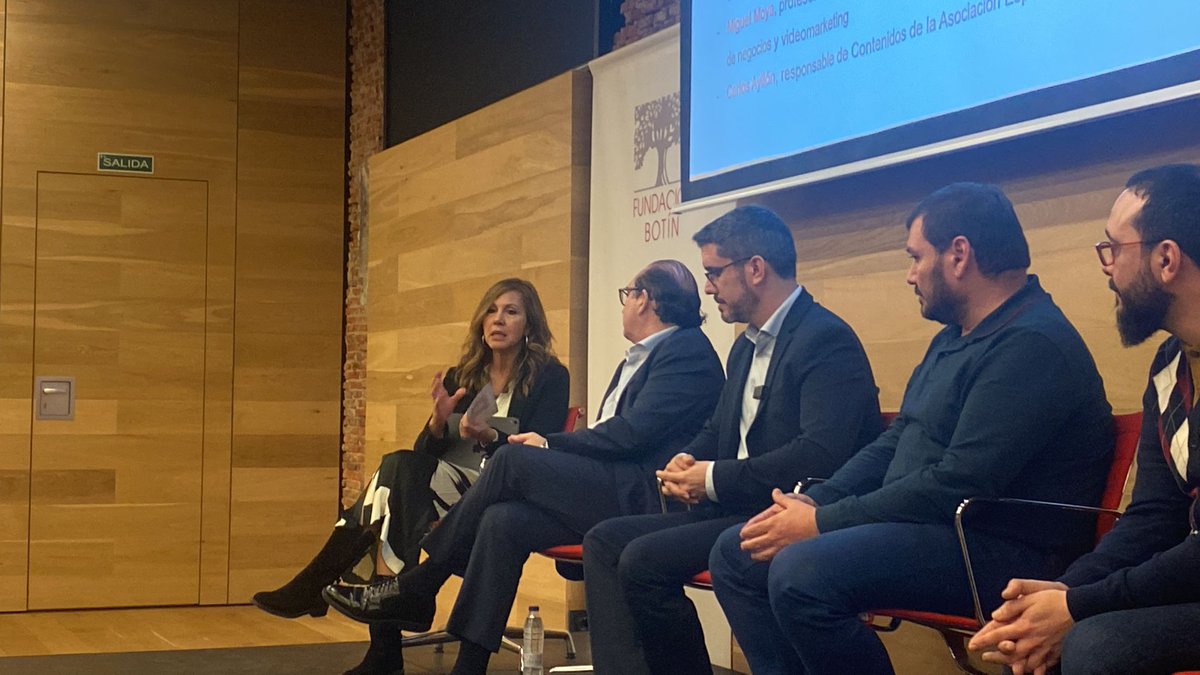 Asociación de Marketing de España - AMKT (@amkt_es) on Twitter photo «El #marketing junto con la #IA, va a ser una herramienta muy potente para la captación en las organizaciones del tercer sector».
<a href="/maytepintoMK/">Mayte Pinto</a>, responsable del Comité del #TercerSectorAMKT y CEO de #Yukanna.
#TercerSectorAMKT | <a href="/fundacionbotin/">Fundación Botín</a> «El #marketing junto con la #IA, va a ser una herramienta muy potente para la captación en las organizaciones del tercer sector».
<a href="/maytepintoMK/">Mayte Pinto</a>, responsable del Comité del #TercerSectorAMKT y CEO de #Yukanna.
#TercerSectorAMKT | <a href="/fundacionbotin/">Fundación Botín</a>