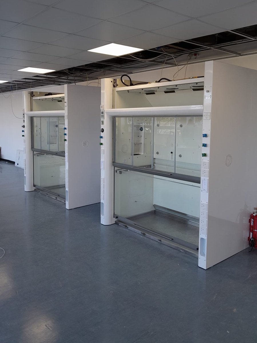 It’s all about #LabSafety! These 2m High Performance Walk-In #FumeCupboards have secrets: built-in fire suppression systems; removeable ss bunded sumps; and rear-mounted #FumeScrubbers behind the bulkhead to neutralise fumes. bit.ly/FumeCA

#WetScrubbers #ExtractSystem