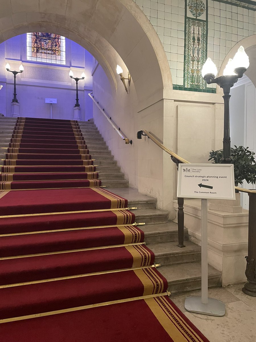 Charlotte Hill tweet media