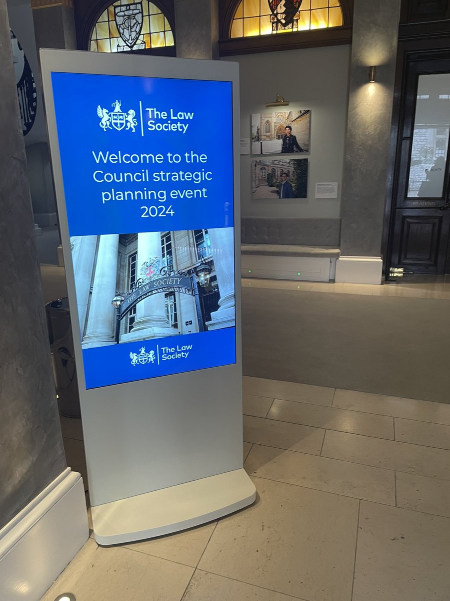 Charlotte Hill tweet media