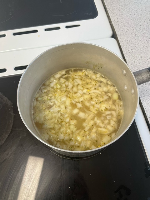On a cold wet morning what better way to start the day by making potato & lentil soup for lunch! Well done to Ruby & Evie and a big Thank You to Mr Wilson for helping us the last 4 weeks #newskills @Kilwinning_Acad