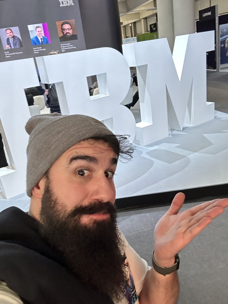 MoureDev's tweet photo. He venido a preguntar por la nueva versión de COBOL https://t.co/UUiZ7emhll