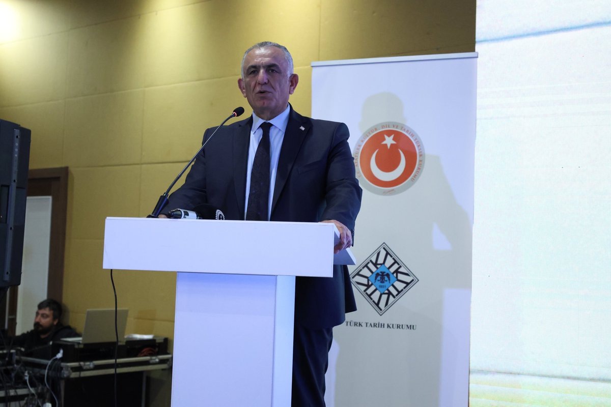 ttkgovtr's tweet photo. Kurumumuz ve KKTC Millî Eğitim Bakanlığı Genel Ortaöğretim Dairesi iş birliğiyle ikincisi düzenlenen “Kuzey Kıbrıs Türk Cumhuriyeti Tarih Öğretmenlerine Yönelik Tarih Eğitimi Çalıştayı” başladı. https://t.co/9v6akNyXtj