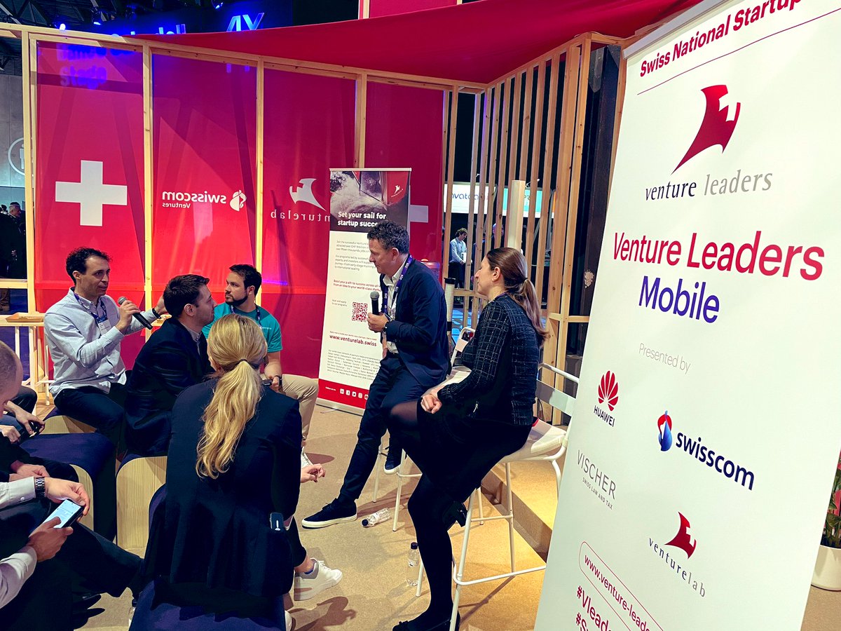 Ask the lawyer session with Rolf and Pauline from @VISCHER_Law at the @venturelab_ch booth #4YFN24 #VleadersMobile #SwissStartups