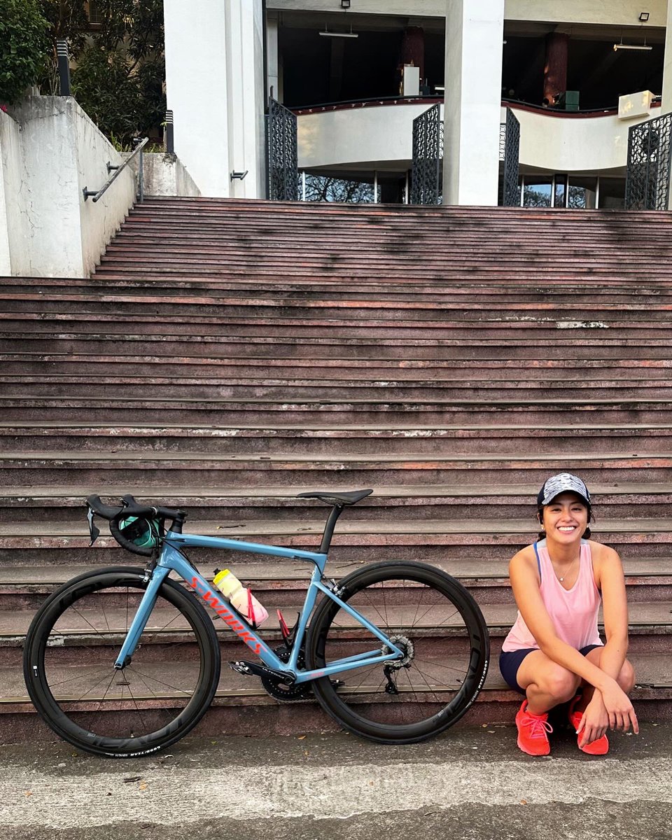 gretchenho's tweet image. Filed under: Batang laging naliligaw ng campus 🙂 #runbikerun #UPDiliman
