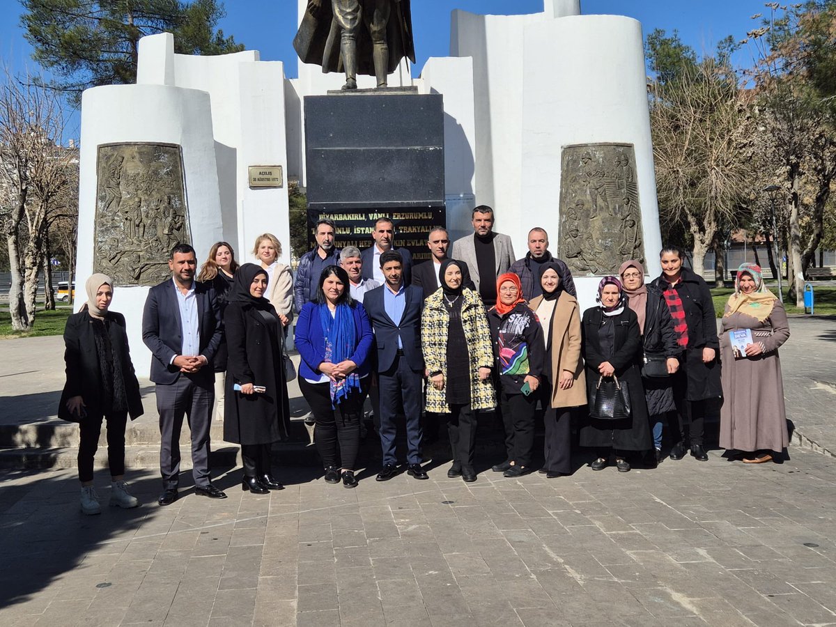 Yenişehir’de esnafımızla ve vatandaşlarımızla bir araya geldik.

Yenişehir Belediye Başkan Adayımız Melis Kandemir için oylara talip olduk.

DEVA Partisi Belediyecilik anlayışını anlatmaya devam ediyoruz 💧🌱

<a href="/MelisKandemirr/">Melis KANDEMİR</a>