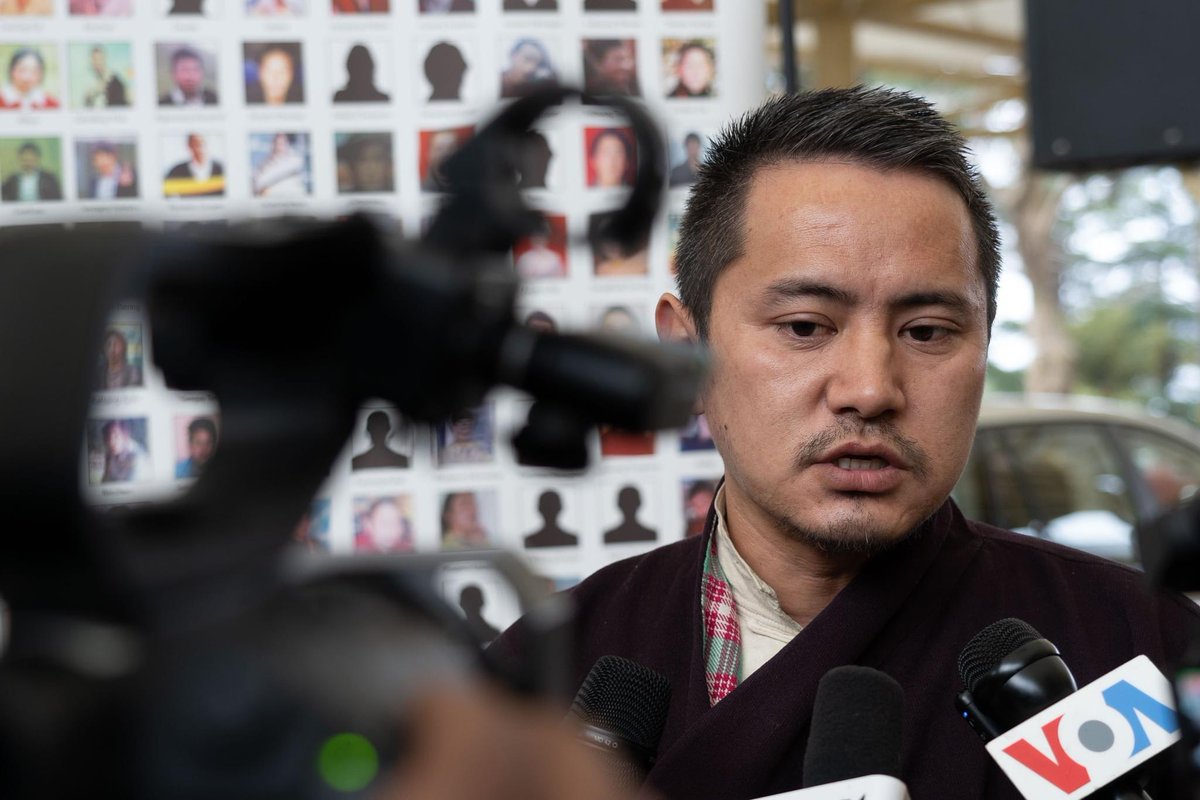 🕯️ Honouring Courage🕯️
On February 27, 2024, the Tibet Museum showcased a exhibition titled “The Burning Question: Why are the Tibetans turning to Self-immolation?” at the main Temple in Dharamshala. The exhibition, inaugurated by Deputy Speaker Ms. Dolma Tsering Teykhang.