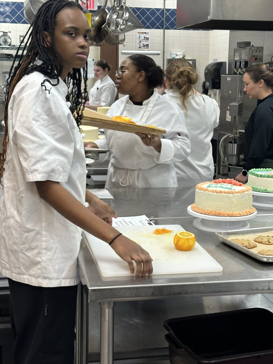 Congrats to all Fraser  culinary students at Dorsey College's ACF MCCA 13th Annual Cook Like You Mean It Classic! Harley DeBonville, bronze in Culinary; Alisa Harris, Baking diploma; Iman Moses, silver; Lillian Haney, bronze. Well done! 🎉 #CulinaryExcellence #CookingCompetition