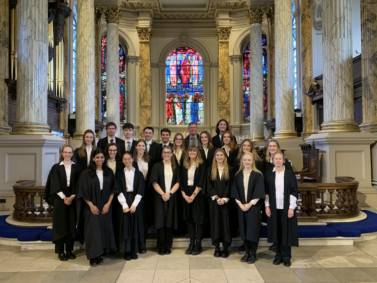 Our Liturgical Choir had a fantastic time on Saturday performing Evensong at @bhamcathedral - well done to all those that were involved 👏🎶