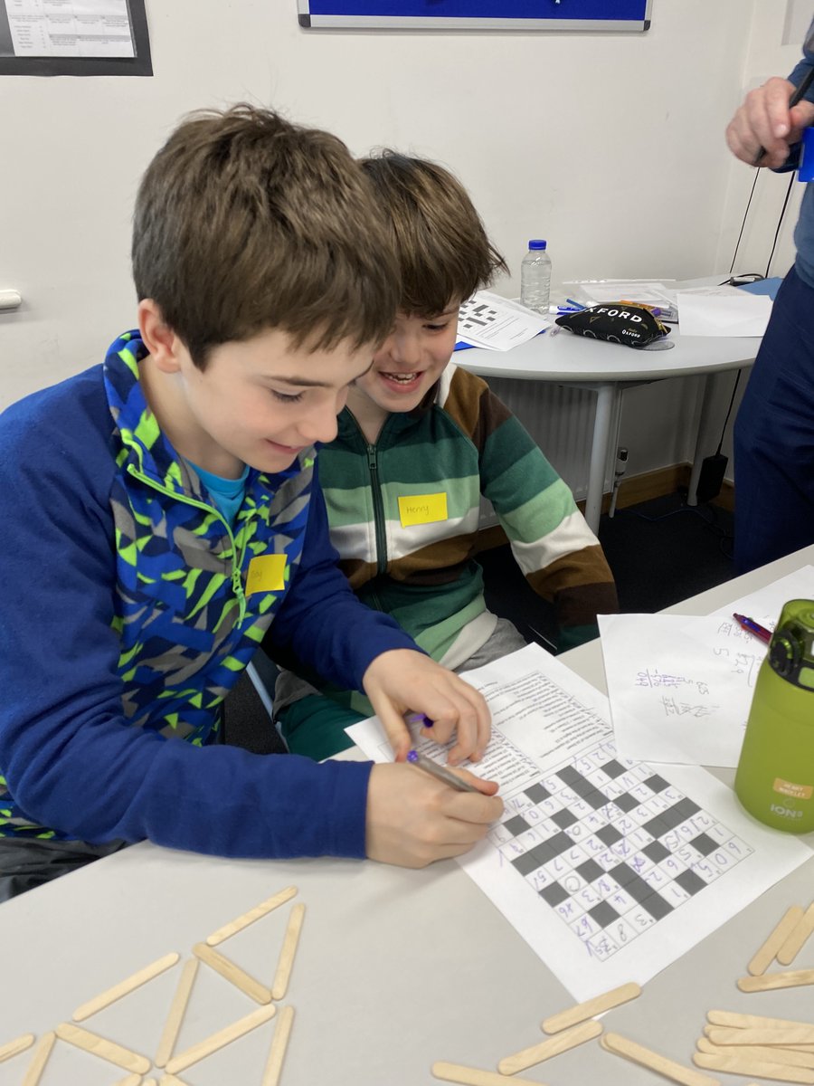 Cranford_Sch's tweet image. On Saturday, Year 5 and 6 students from local primary schools took on a day of Stretch and Challenge in Maths at Cranford! Well done to all involved! 📐#StretchAndChallenge