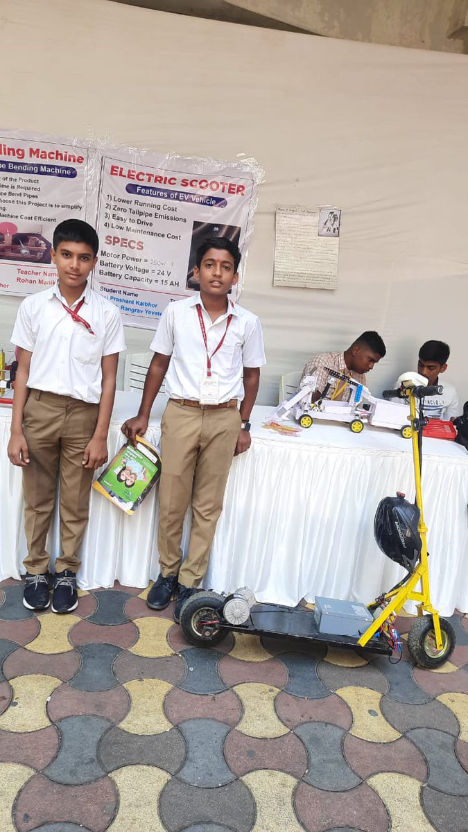 AIMtoInnovate's tweet photo. 🚀Revolutionising transportation: ATL students of Prithviraj Kapoor Memorial High School, Lonikalbhor, Pune, have crafted an Electric Vehicle Scooter that blends eco-friendliness with impeccable performance and style.
#AIMtoInnovate #STEMSPARK https://t.co/dwSnSRM85W