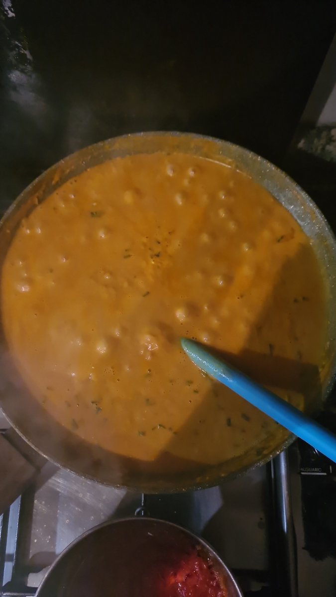 uffabiola's tweet image. Cucino piatti indiani per sopperire al fatto che non ho €€ per andarci