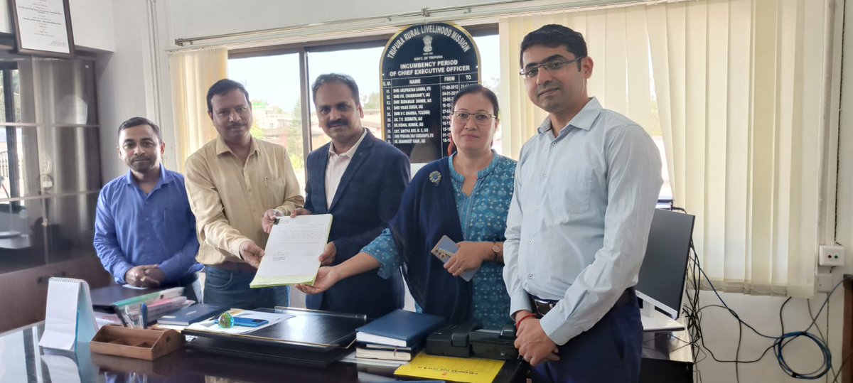 BasixKrishi's tweet photo. @BasixKrishi signed MoU with @TripuraSRLM on 26 Feb’24 in the presence of @IfsRao, CEO; Ms. L. Darlong, Additional CEO; Dr. Dipayan Ghosh, COO, #TRLM along with @tapascrri, COO & Mr. Biplab Majumdar, State Coordinator, #BKSL for implementation of Goat Value Chain Project. https://t.co/HbkrQO8UxB