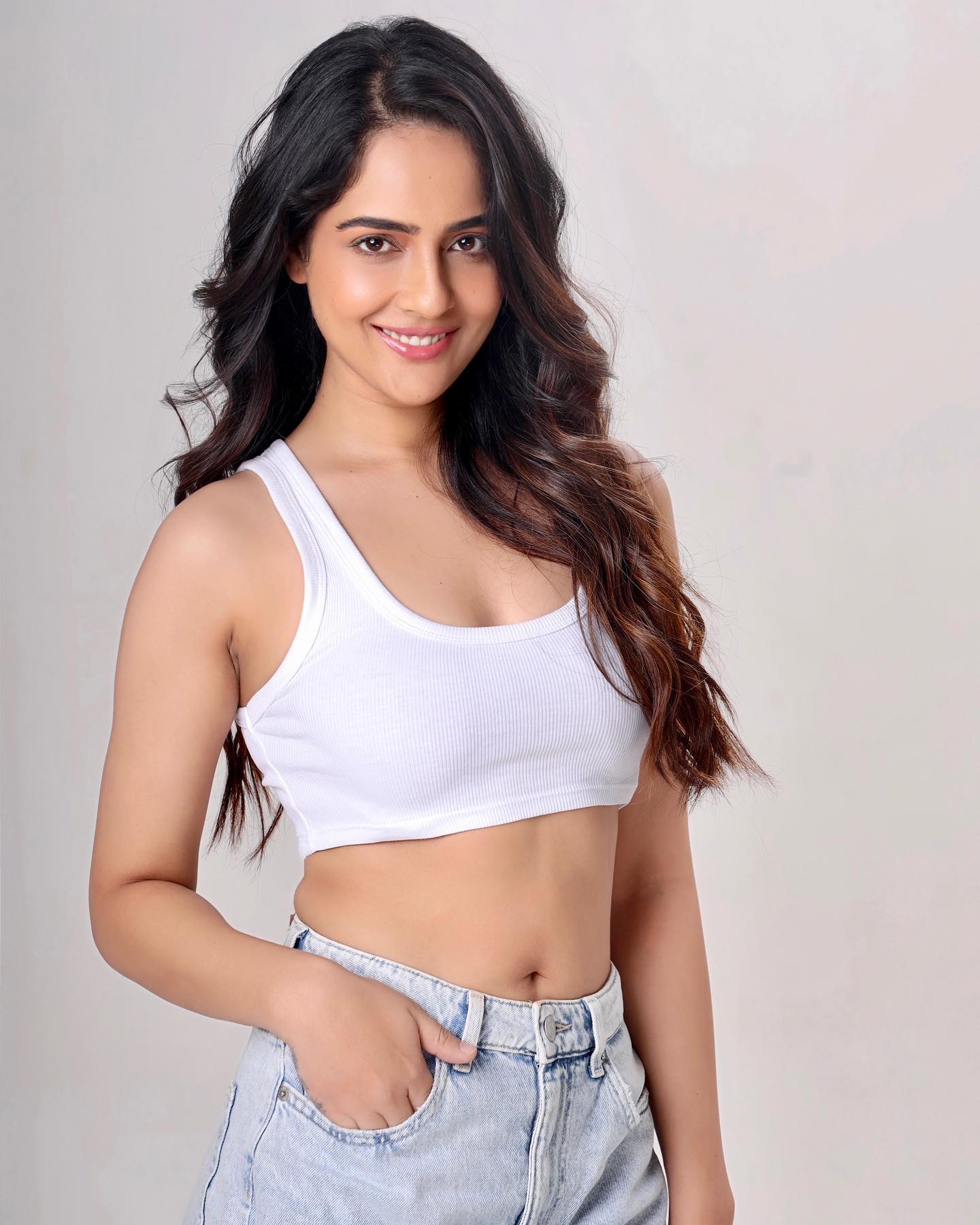 GHW-tKQacAAebnl?format=jpg&name=large