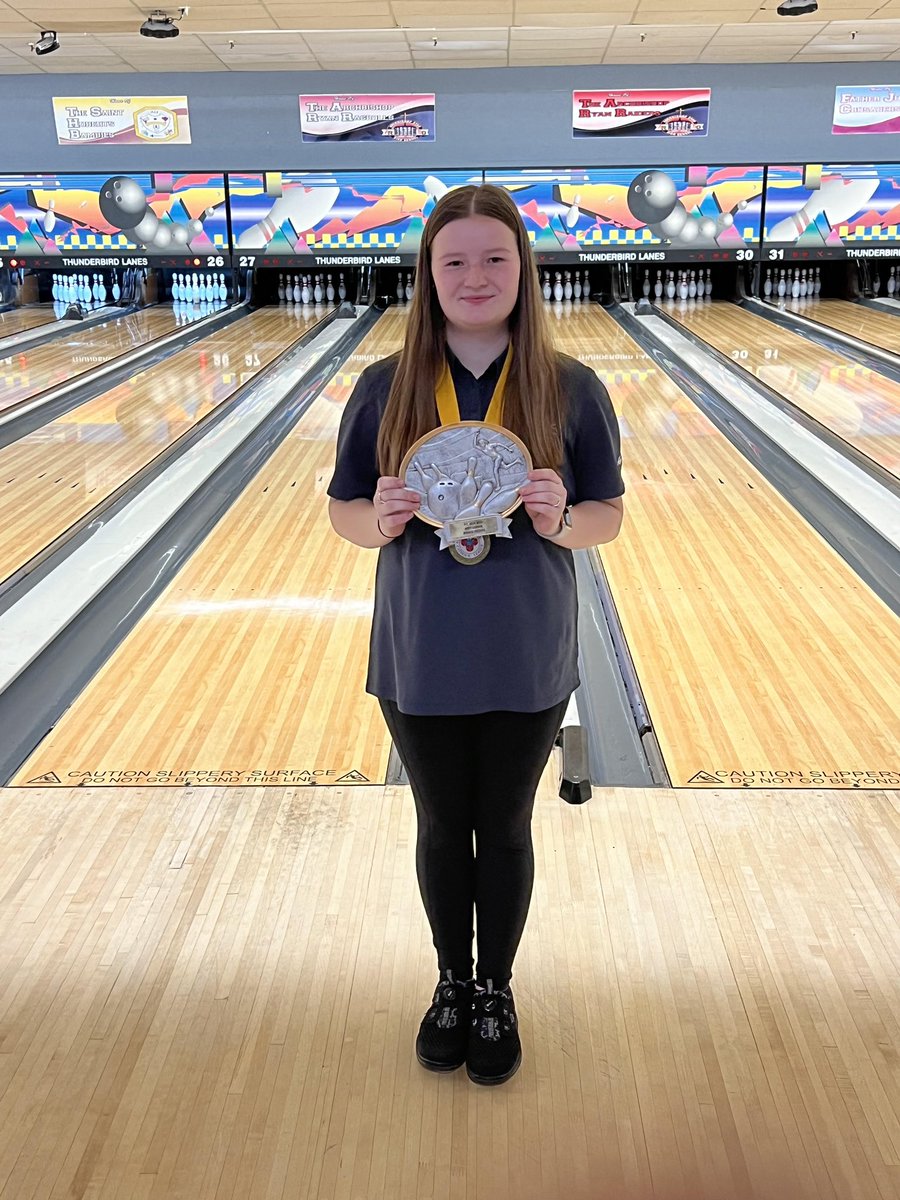 Congratulations to our All Catholic Bowlers Lexi Horton (left), Abby Gannon (middle), and Gabe Mooney (right)! 🎳🏆

In addition, Sophomore Abby Gannon is now a 2x PCL MVP!!