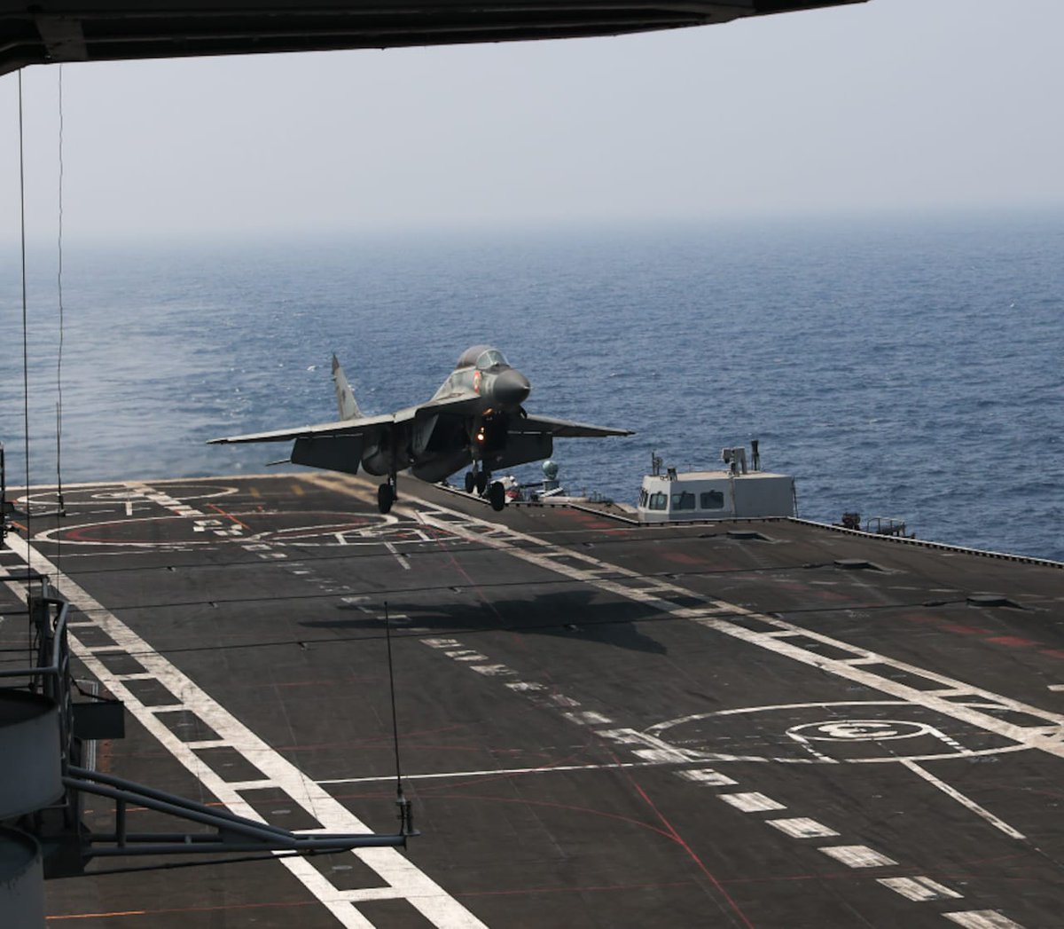 SpokespersonMoD's tweet image. .@indiannavy demonstrate prowess at sea aboard INS Vikramaditya aircraft carrier. Impressive displays showcasing naval strength and capabilities. #IndianNavy #INSVikramaditya 

@PMOIndia 
@rajnathsingh 
@giridhararamane 
@HQ_IDS_India 
@PIB_India