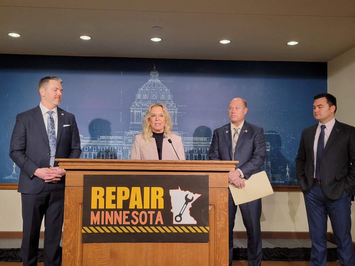 In terms of a 2024 bonding bill, Senate Capital Investment lead Republican @KarinHousley says Senate Republicans want a modest bill (size depends upon Feb forecast update) focused on safe roads/bridges & clean H2O. Watch: youtube.com/live/Grl-oaD_u… #mnleg