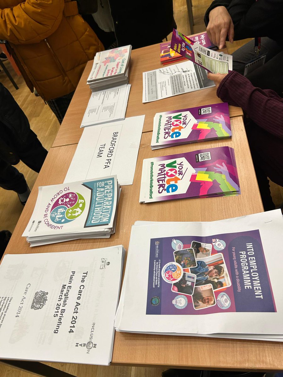 Today, PFA South Social Workers attended the transitions event at @BradfordCollege #PreparationforAdulthood #PFABradford #CLS