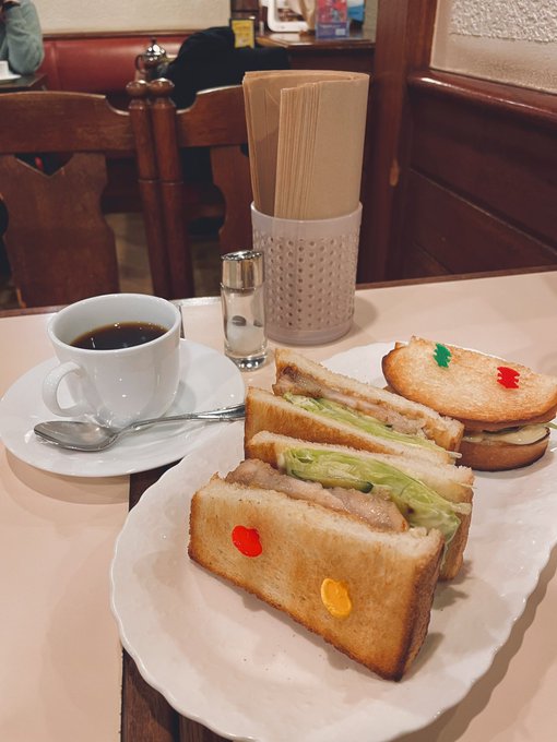 「なにこれ美味しそう サンドイッチ」のTwitter画像/イラスト(新着)