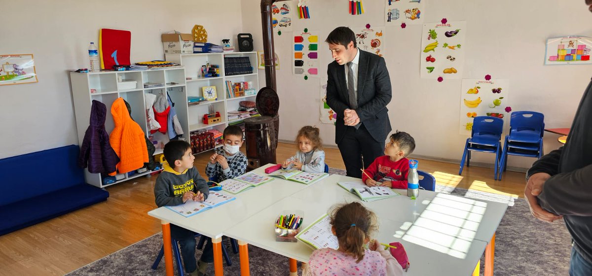 İlçe Millî Eğitim Müdürümüz Mustafa SABIR Altay İlkokulunu ziyaret ederek Öğretmen ve Öğrencilerimizle bir araya geldi. @Diyarbakirmem @Murat4Kucukali @Diclekaymkmligi @Kadirkdryrdgl