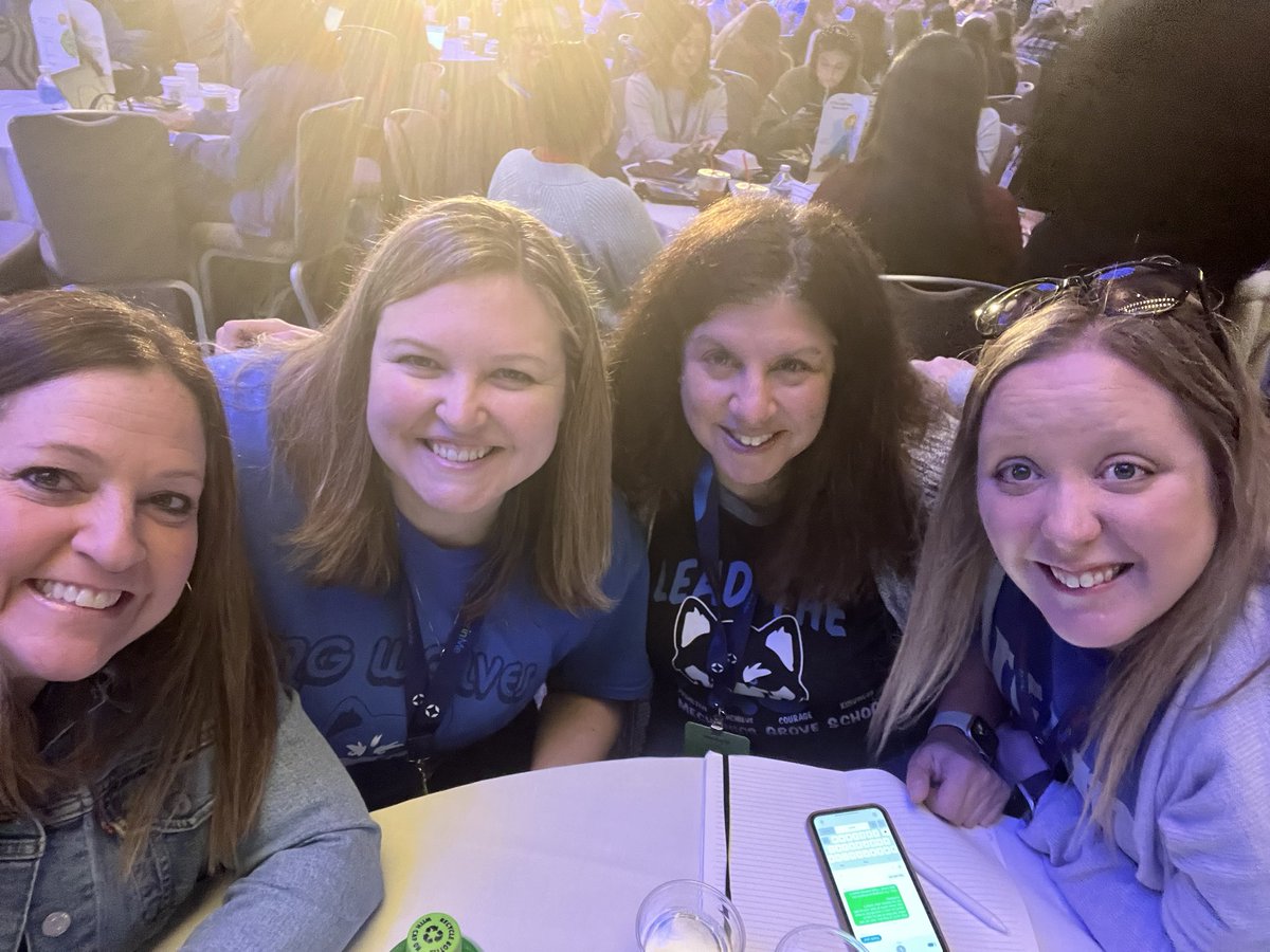 Jackie Ewing tweet media