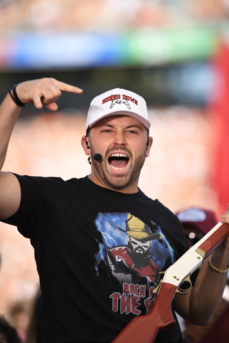 KREFsports's tweet photo. Baker Mayfield has been voted the No. 1 college football QB of the 2000’s.

ESPN has ranked the Best 80 QB’s of the 2000’s, with SIX Sooners making the list, including Baker Mayfield at No. 1! 

43. Landry Jones
36. Jason White
27. Jalen Hurts
15. Sam Bradford
7. Kyler Murray
1. Baker Mayfield