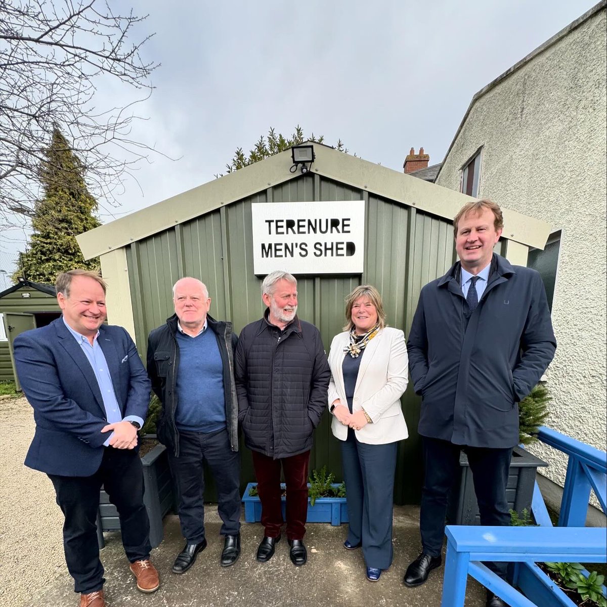 A pleasure to welcome <a href="/MaryButlerTD/">Mary Butler TD</a> <a href="/OCallaghanJim/">Jim O'Callaghan TD</a> <a href="/DeirdreConroyIE/">Deirdre Conroy 💜</a> along to the <a href="/Evergreen_Ter/">EvergreenTerenure</a> today.