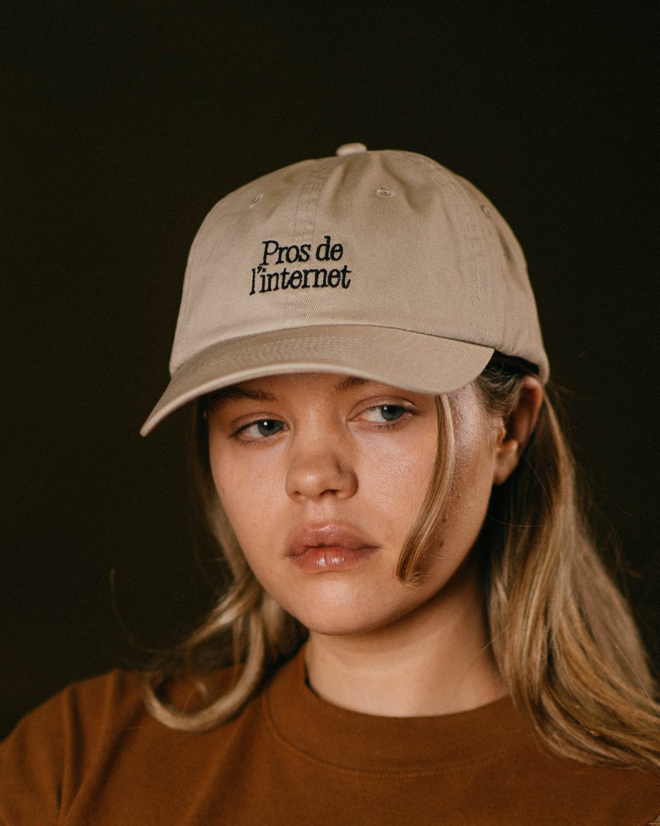 pl cossette (@plcossette) on Twitter photo Bonjour la France 🇫🇷, si vous voulez profitez d'une livraison à prix réduit pour de la merch <a href="/LocomotiveMTL/">Locomotive®</a>, c'est le moment!
Nous avons un collègue qui sera en France la semaine prochaine. Commandez avant le 4 mars! ❤️
store.locomotive.ca/fr Bonjour la France 🇫🇷, si vous voulez profitez d'une livraison à prix réduit pour de la merch <a href="/LocomotiveMTL/">Locomotive®</a>, c'est le moment!
Nous avons un collègue qui sera en France la semaine prochaine. Commandez avant le 4 mars! ❤️
store.locomotive.ca/fr