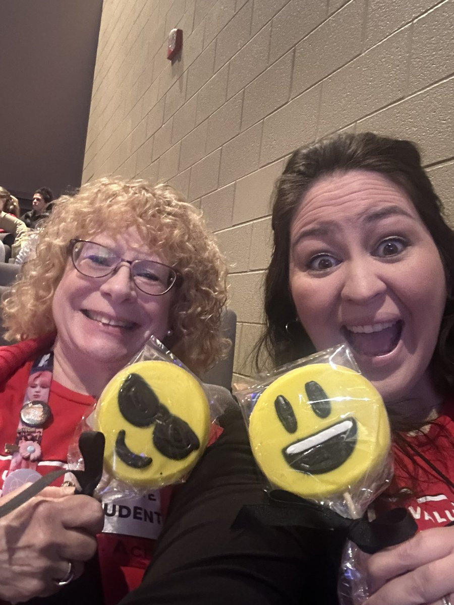 All smiles at PD <a href="/rochcommschools/">Rochester Community Schools</a>