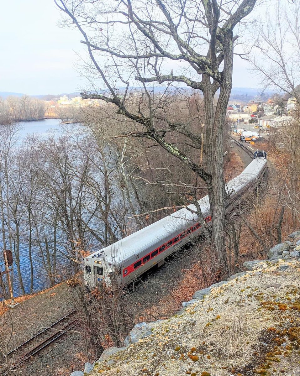 Waterburyline tweet picture