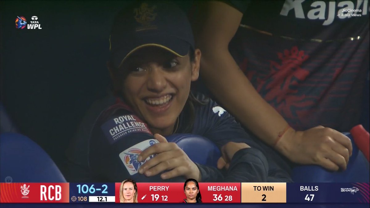 Good to see smile back on her face, she has faced so much bad time in RCB jersey and I hope this smile stays till the WIPL Final conclusion❤️❤️