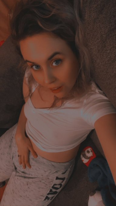 2 spots left for half off on VIP, grab it now! https://t.co/hP2jTVRfGC https://t.co/3kvjpgNBfx<a href="/tag/spicylink"class="tags"><span>#spicylink</span></a><a href="/tag/sheadevil"class="tags"><span>#sheadevil</span></a>