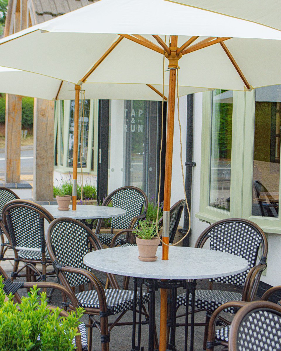 tapandrunCW's tweet image. Counting down the days until we can enjoy sunny spring days on our patios again... ☀️