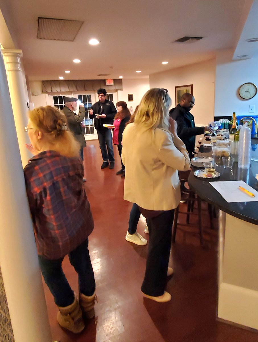 PWASVirginia's tweet photo. PWAS Artistry Spin: Post 436: PWAS Feb Meeting and "Job Fair"? https://t.co/0lOTeWrIiz #PWAS #PrinceWilliamArtSociety #art #princewilliamcountyartists #supportthearts #PWCArt #artgroup #artmeeting πΌππ¨π·
#arttips https://t.co/yTYWLTT8nZ