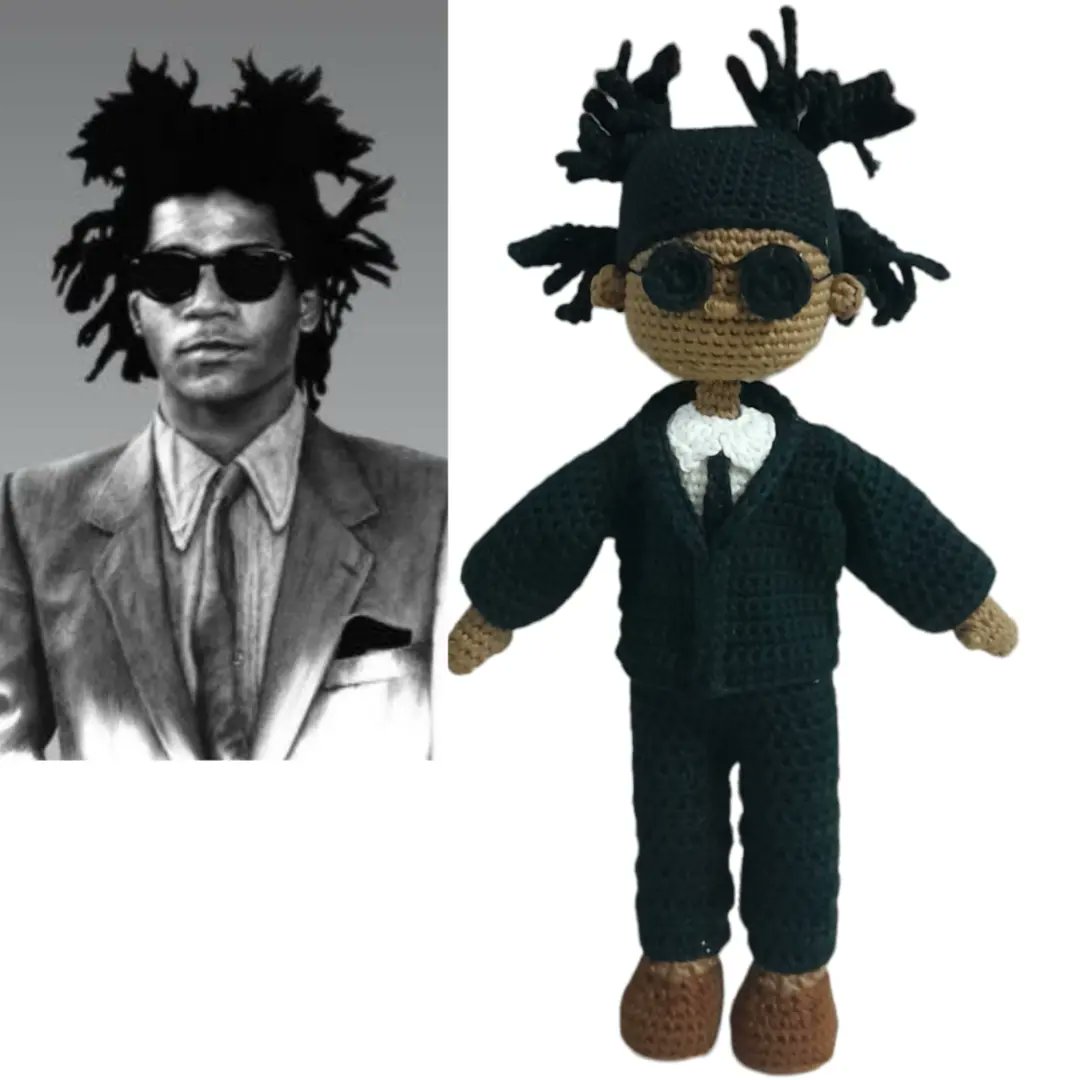 I got custom orders to make series of artists amigurumi. So far I've made Affandi and Basquiat. 😍