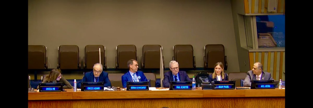 This was an enriching discussion on data governance at the Friday seminar of the #UN55SC #UNStats. I talked about how #citizenscience can support the principles of a global #data governance for the #SDGs & more. Watch the recording here ⬇️ webtv.un.org/en/asset/k1h/k…