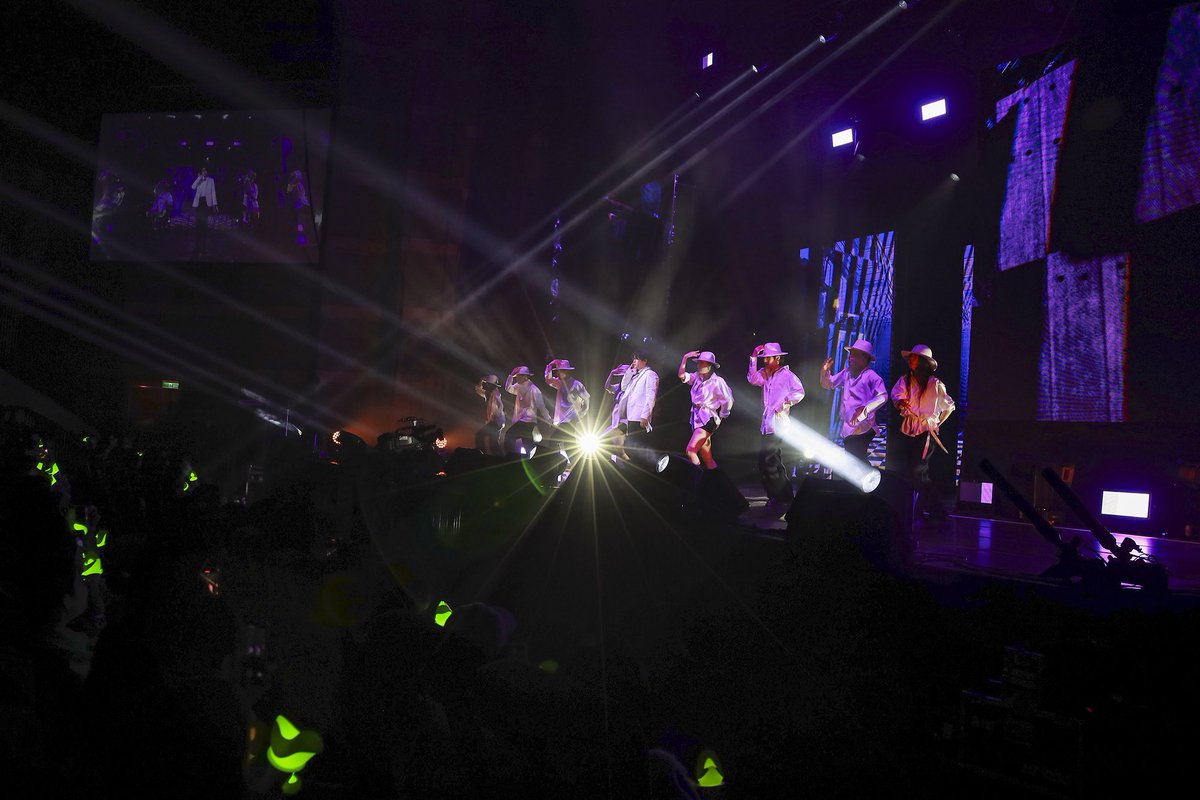 ChoiArs_YJ's tweet photo. 으흐흐흐💚💛#INSIDEOUT https://t.co/qUXikePshm
