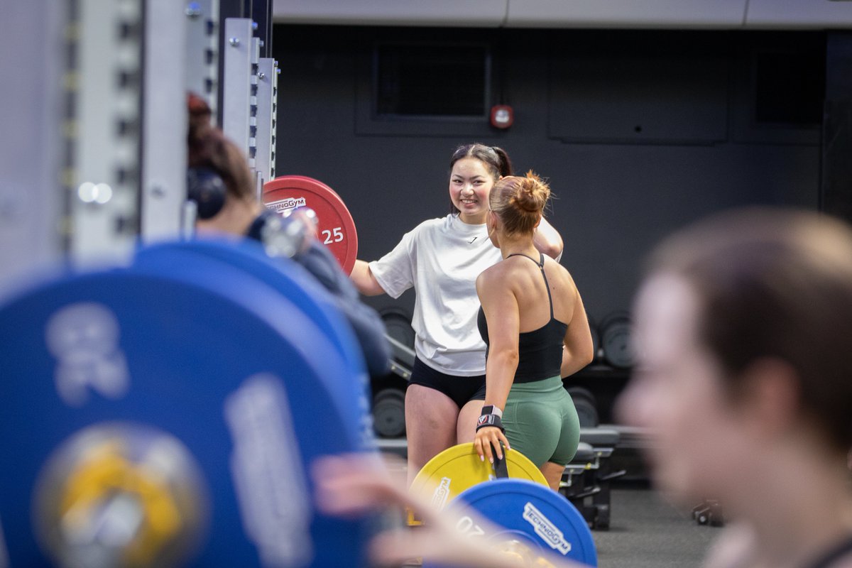 Have you been to one of our lifting workshops yet? 🏋️ Our friendly instructors teach you the basics of squats and deadlifts in small groups, perfect for beginners or those who want more guidance! Book online ⬇️ sport.sheffield.ac.uk/online/bookings