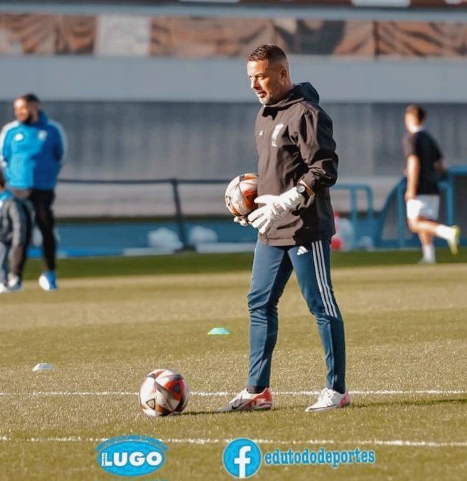 francorralesEDP's tweet photo. Lo mejor está por llegar...
@XerezCD_OFICIAL 💙🤍
#GoalkeeperCoach #GoalkeeperTraining #EdpCoach #TDgloves #Xerez #Trabajo #Constancia #Ilusión #Sacrificio #Humildad https://t.co/OrP2abxHyk