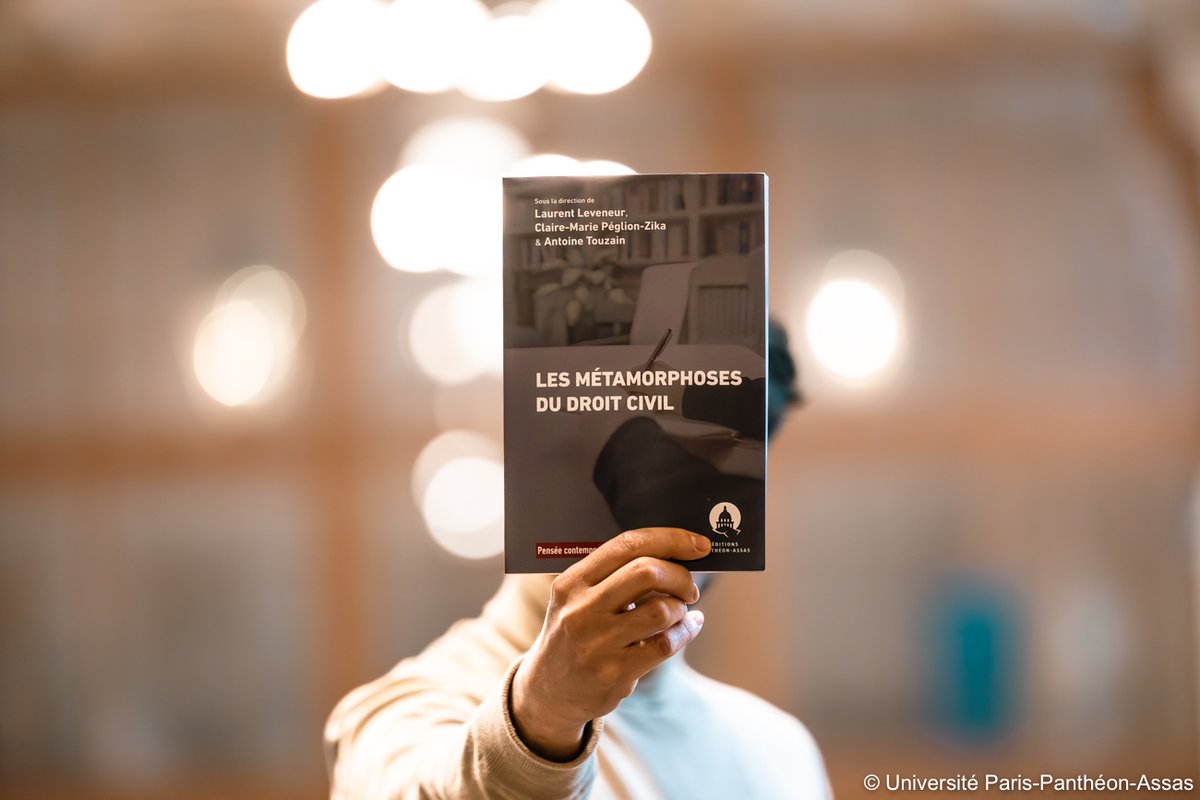 📢🎓 Les #ÉditionsPanthéonAssas publient un nouvel ouvrage, « Les Métamorphoses du droit civil », dirigé par Laurent Leveneur, Claire-Marie Péglion-Zika @cm_PeglionZika et Antoine Touzain @ATouzain #AssasUniv #AssasRecherche #droit Plus d’infos sur 👉 assas-universite.fr/fr/recherche/e…